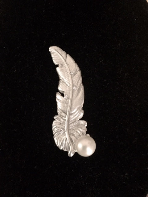 Silver Feather Brooch with pearl .Art Clay Silver Jewelry Handmade, Fine Silver, .999 Pure Silver.