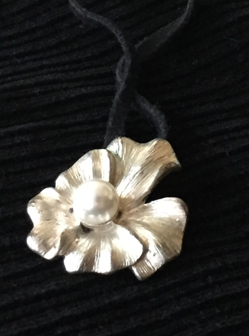 Silver Flower with pearl pendant. Art Clay Silver Jewelry Handmade, Fine Silver, .999 Pure Silver.