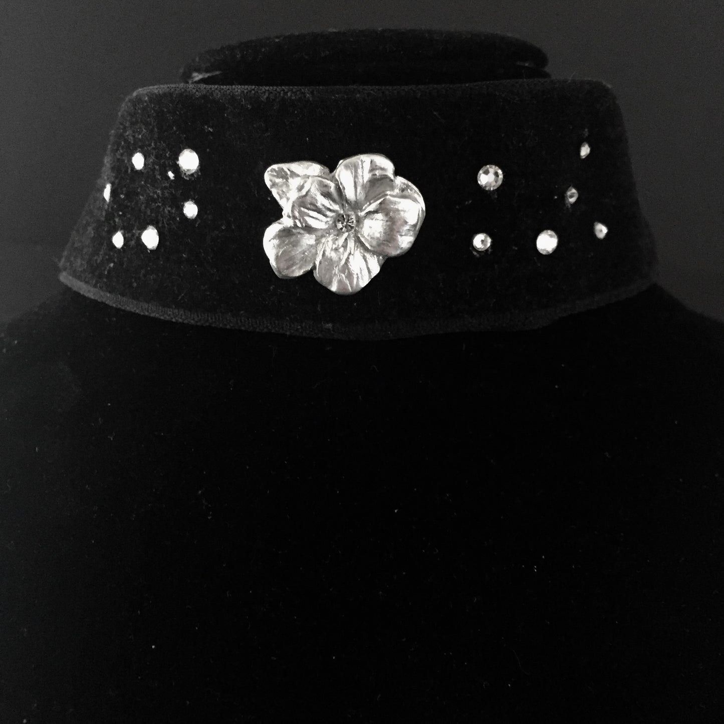 Silver Flower on the black ribbon Choker Necklaces, Art Clay Silver Jewelry Handmade, Fine Silver, .999 Pure Silver.