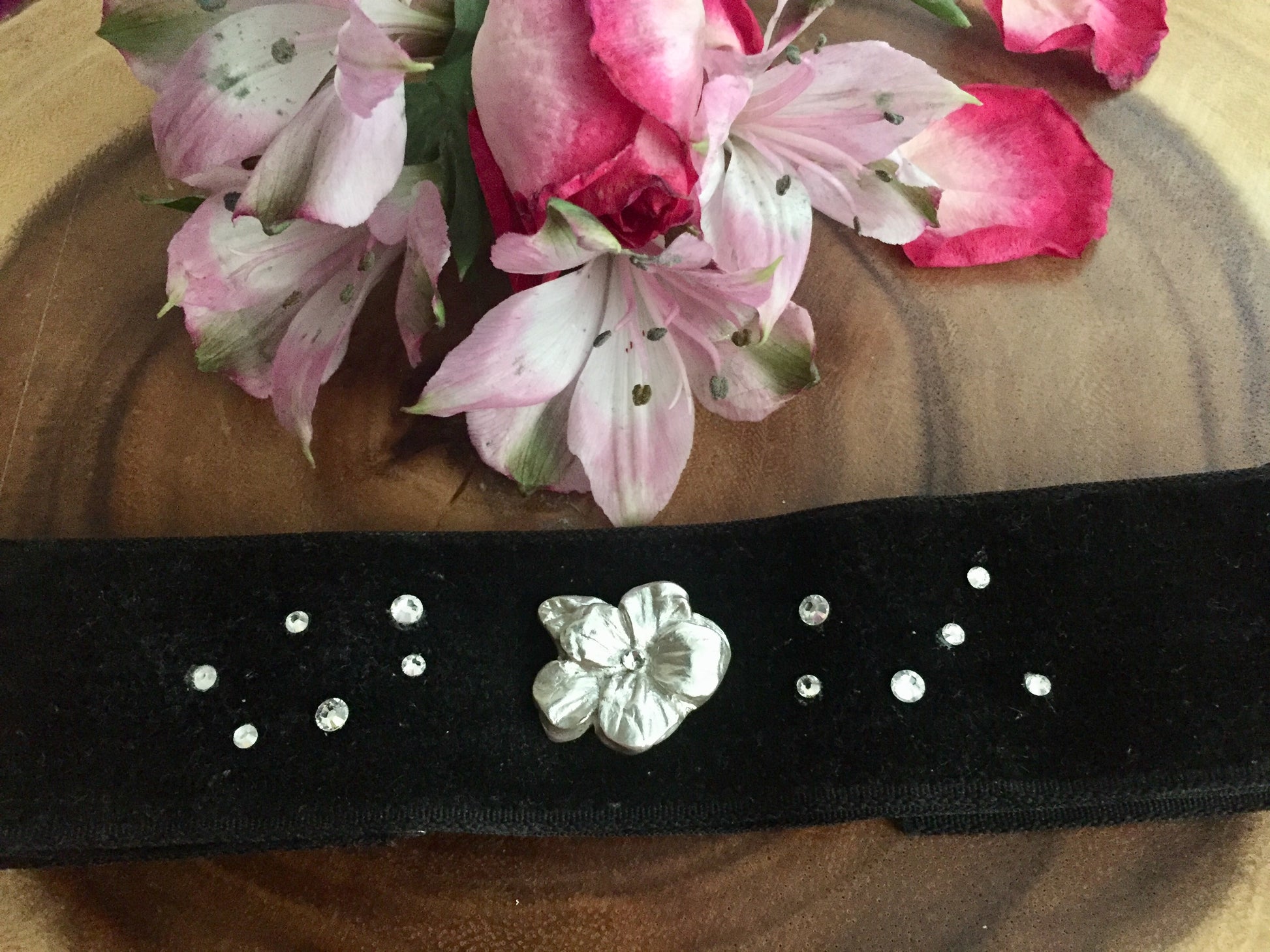 Silver Flower on the black ribbon Choker Necklaces, Art Clay Silver Jewelry Handmade, Fine Silver, .999 Pure Silver.